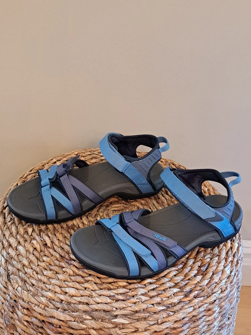 TEVA Womens Tirra Outdoor/Active Blue Nylon Strap Grey/Black Rubber Sandals 9